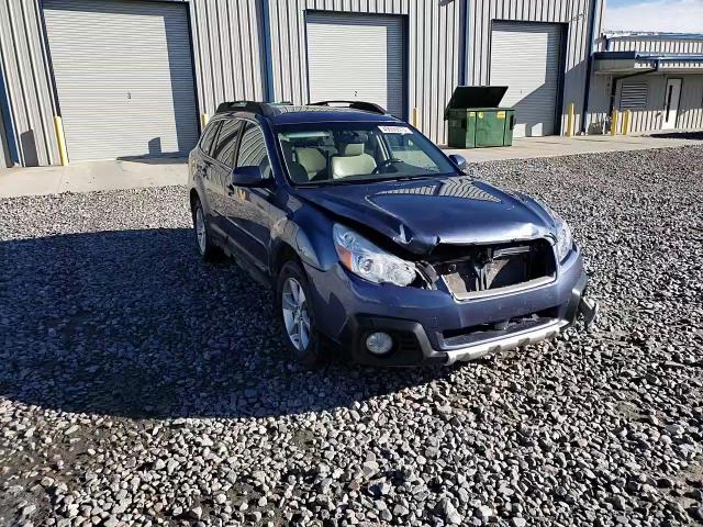 2013 Subaru Outback - Image 14