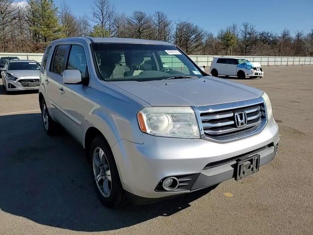 2015 Honda Pilot - Image 11