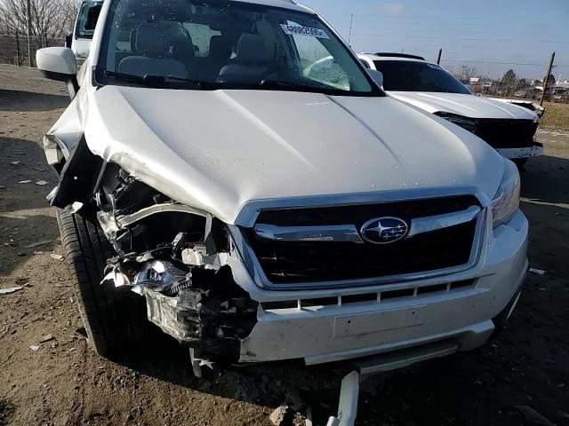 2017 Subaru Forester - Image 12
