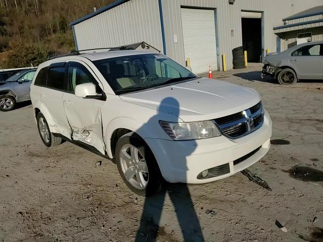 2009 Dodge Journey - Image 11