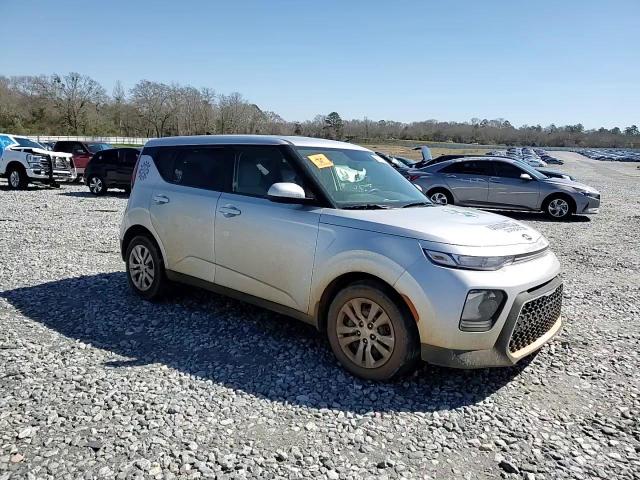 2021 Kia Soul - Image 11