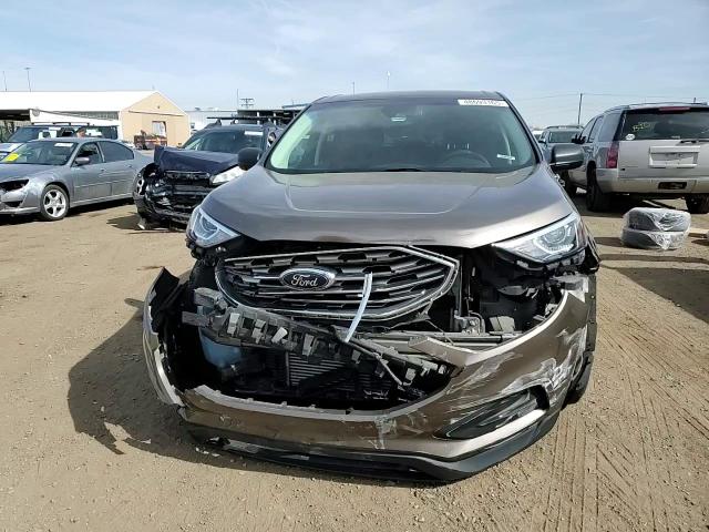 2019 Ford Edge - Image 11