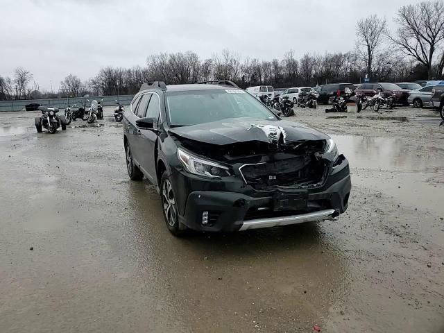 2020 Subaru Outback - Image 12