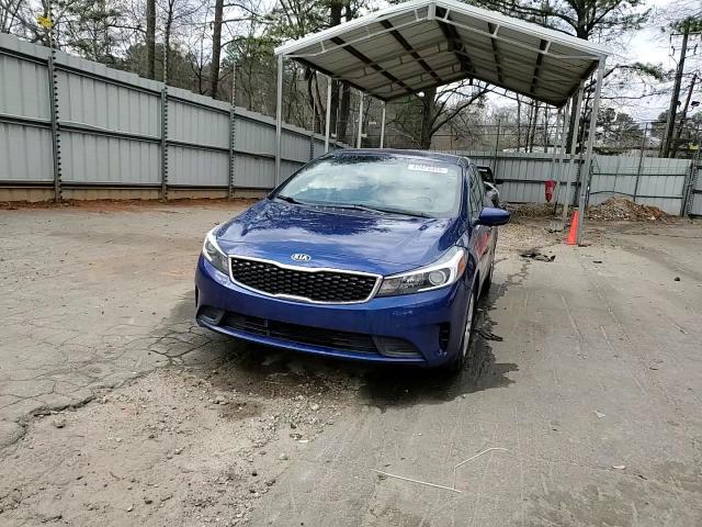 2017 Kia Forte - Image 13