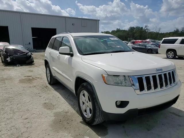 2012 Jeep Grand Cherokee - Image 14
