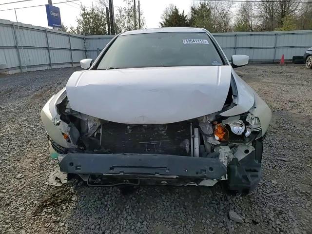 2009 Honda Accord - Image 11