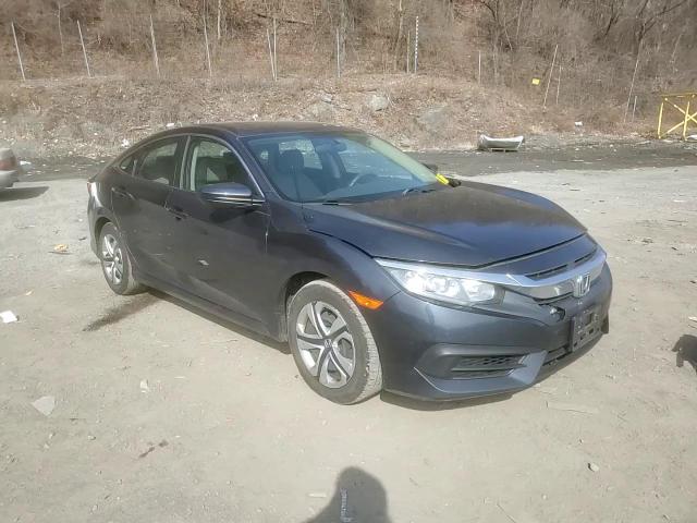 2018 Honda Civic - Image 10