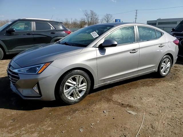 2020 Hyundai Elantra - Image 13