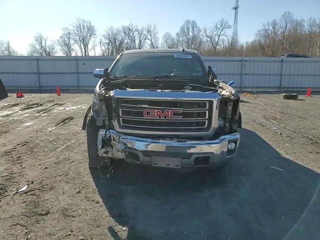 2015 GMC Sierra - Image 11