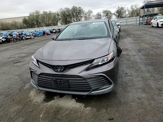2023 Toyota Camry - Image 11