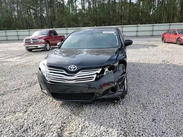 2010 Toyota Venza - Image 12