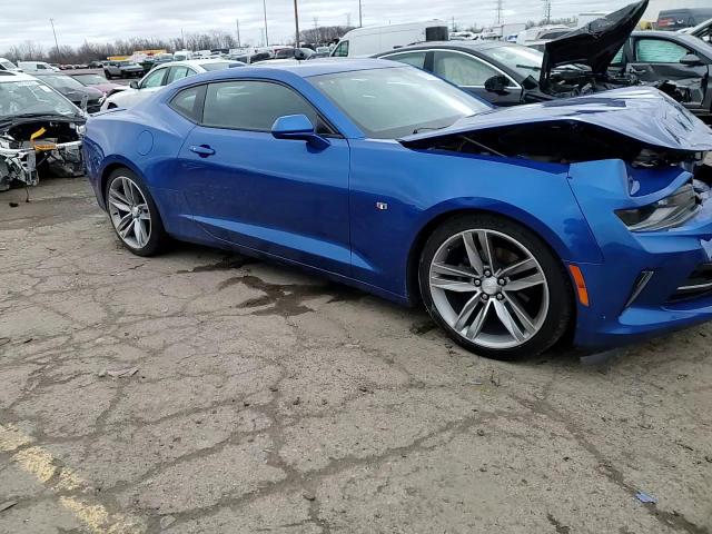 2018 Chevrolet Camaro - Image 11