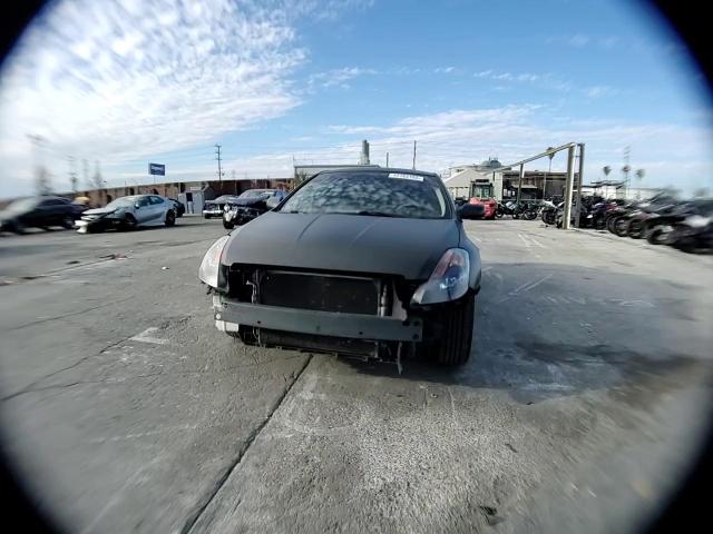 2009 Nissan Altima - Image 10