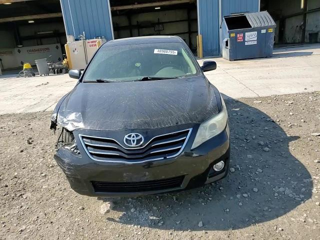 2010 Toyota Camry - Image 11