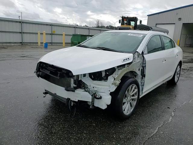2016 Buick LaCrosse - Image 10