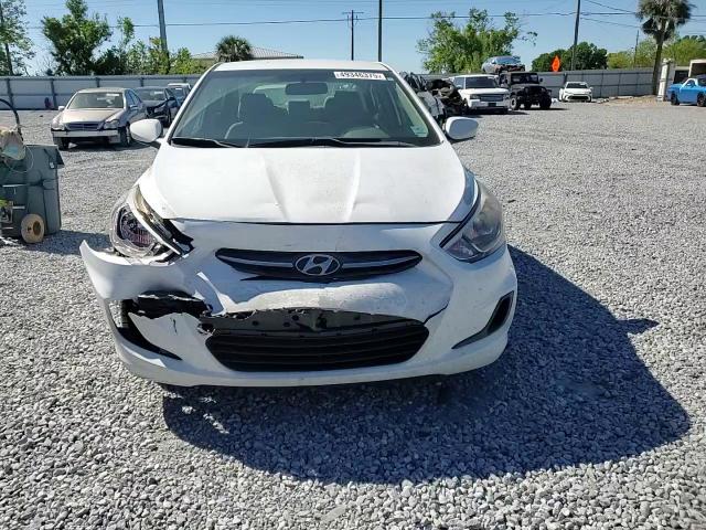 2017 Hyundai Accent - Image 11