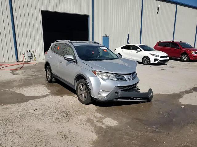 2015 Toyota RAV 4 - Image 12