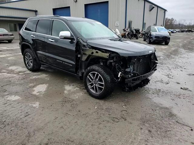 2020 Jeep Grand Cherokee - Image 15