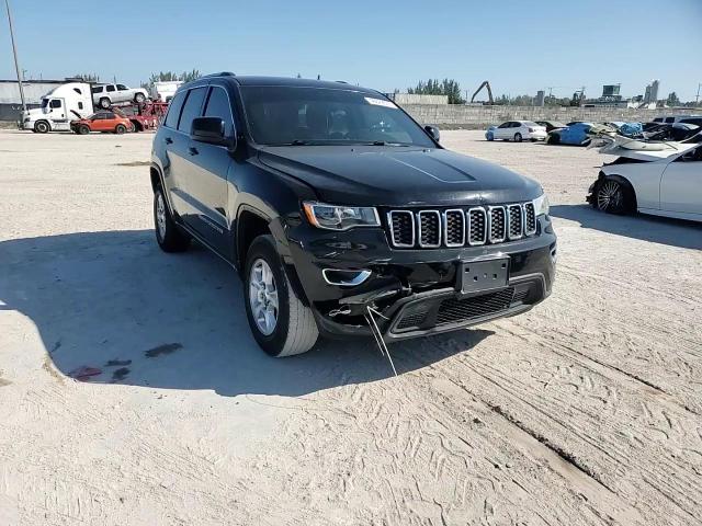 2017 Jeep Grand Cherokee - Image 11