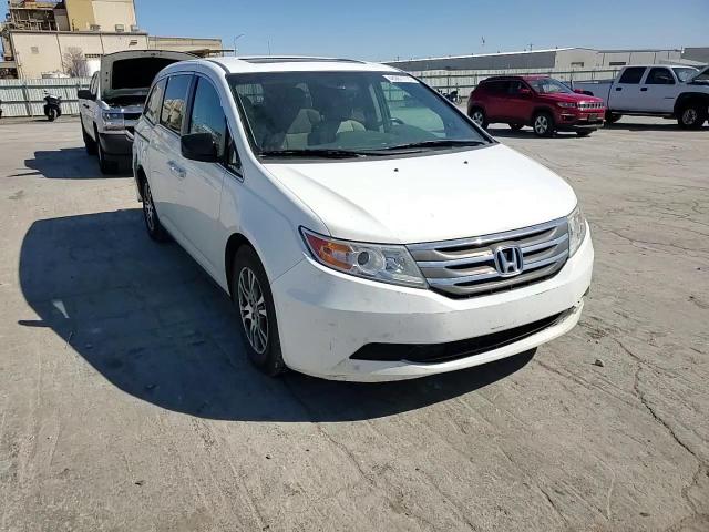 2012 Honda Odyssey - Image 12