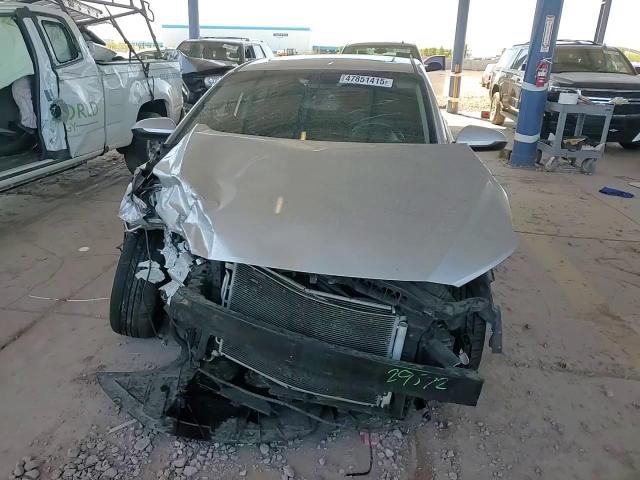 2018 Hyundai Elantra - Image 10