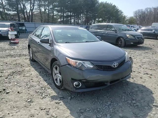 2013 Toyota Camry - Image 11