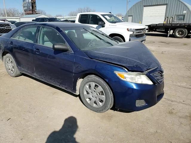 2010 Toyota Camry - Image 10