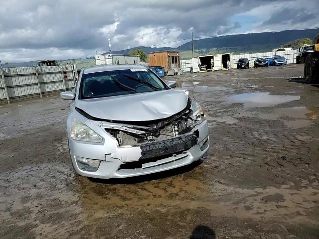 2013 Nissan Altima - Image 10