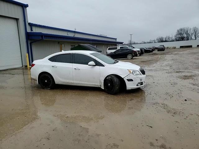 2014 Buick Verano - Image 11