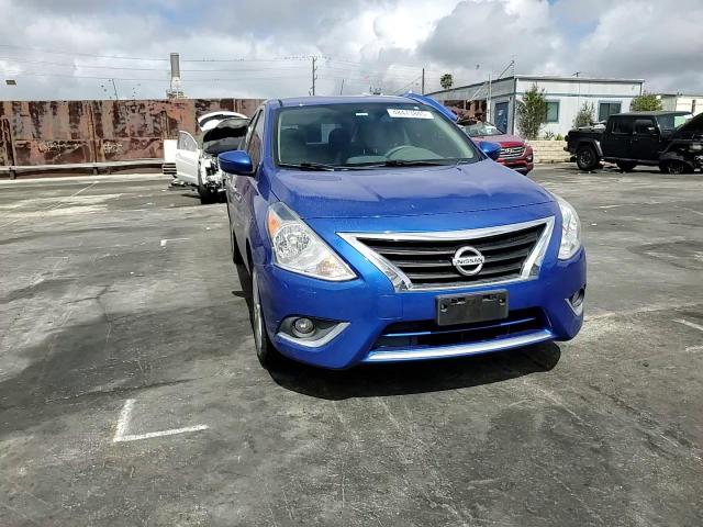 2015 Nissan Versa - Image 11