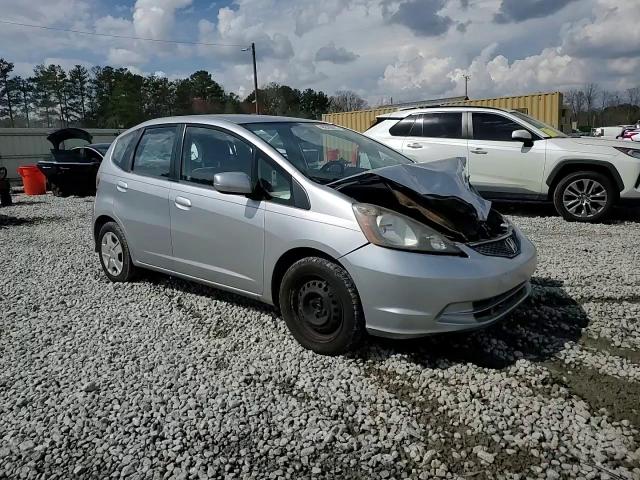 2013 Honda Fit - Image 11