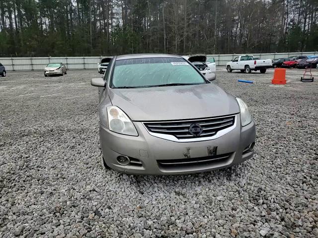 2012 Nissan Altima - Image 10