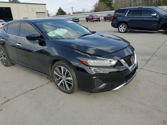 2019 Nissan Maxima - Image 11