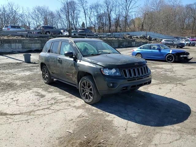 2016 Jeep Compass - Image 11
