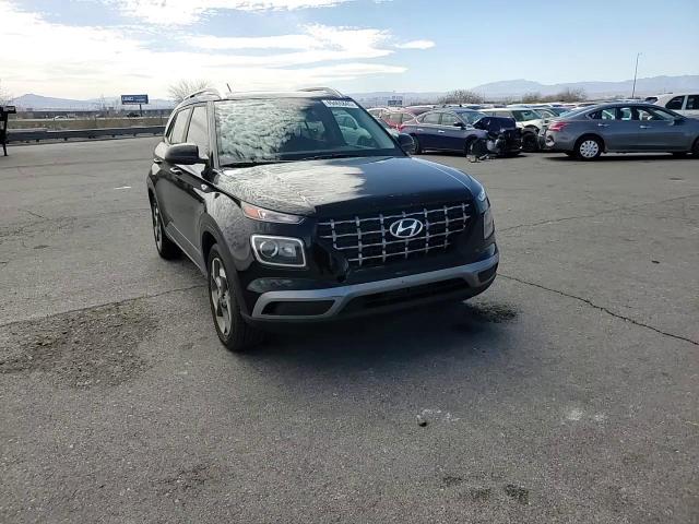 2024 Hyundai Venue - Image 11