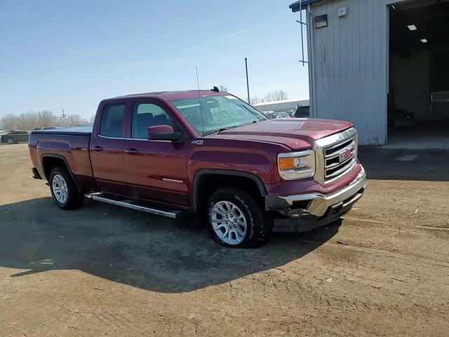 2015 GMC Sierra - Image 13