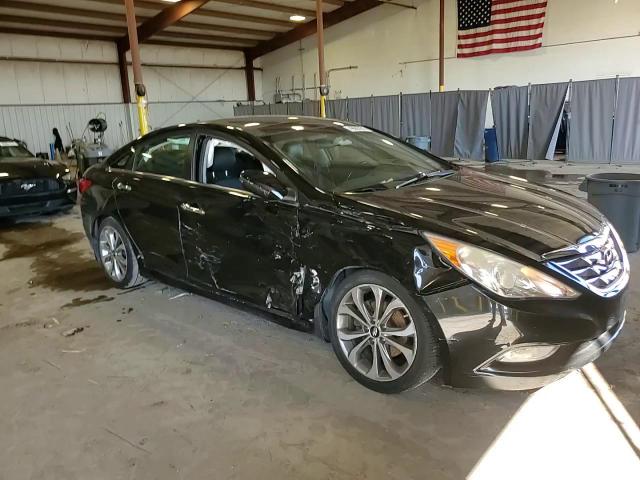 2013 Hyundai Sonata - Image 13
