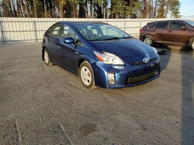 2010 Toyota Prius - Image 10