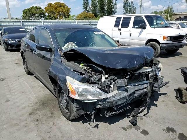 2013 Nissan Altima - Image 11
