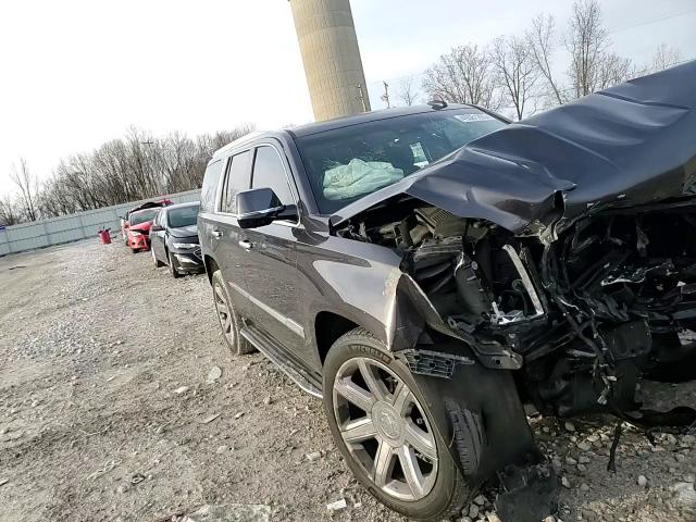 2016 Cadillac Escalade - Image 11
