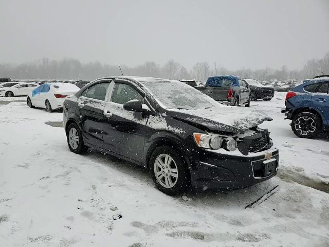 2015 Chevrolet Sonic - Image 13
