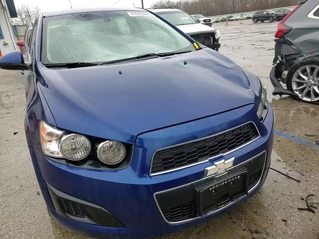 2014 Chevrolet Sonic - Image 13