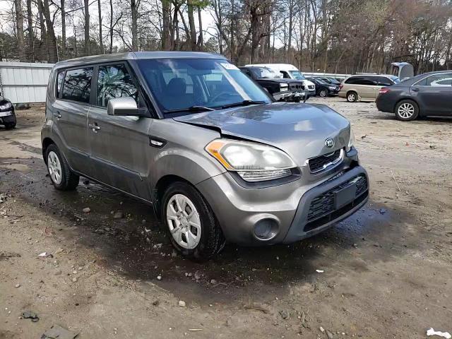2013 Kia Soul - Image 13