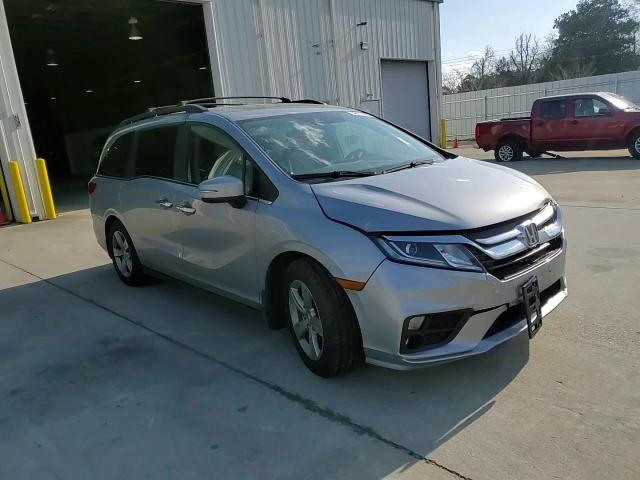 2018 Honda Odyssey - Image 12