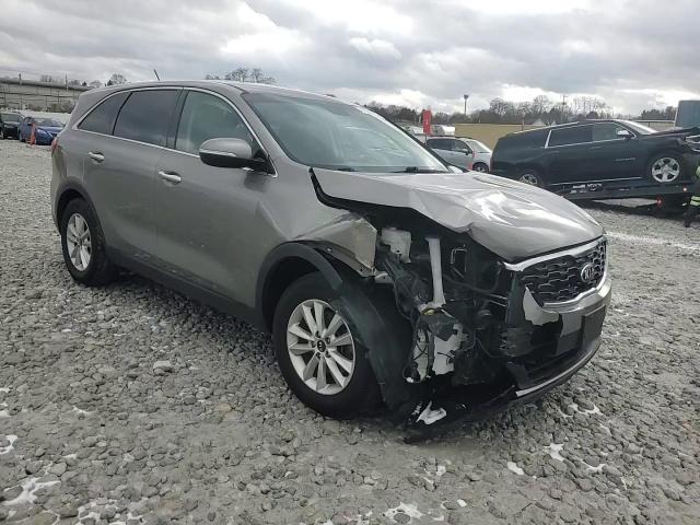 2019 Kia Sorento - Image 11