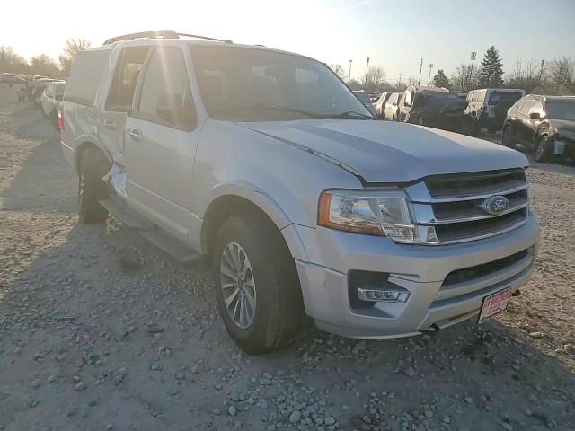 2017 Ford Expedition - Image 12