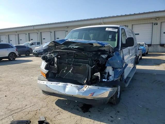 2018 Chevrolet Express - Image 12