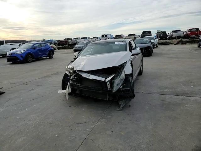 2012 Kia Optima - Image 11