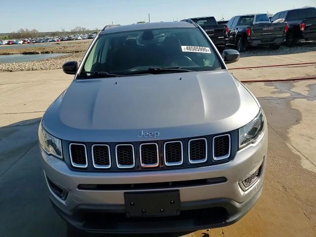 2017 Jeep Compass - Image 15