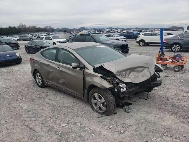 2014 Hyundai Elantra - Image 10